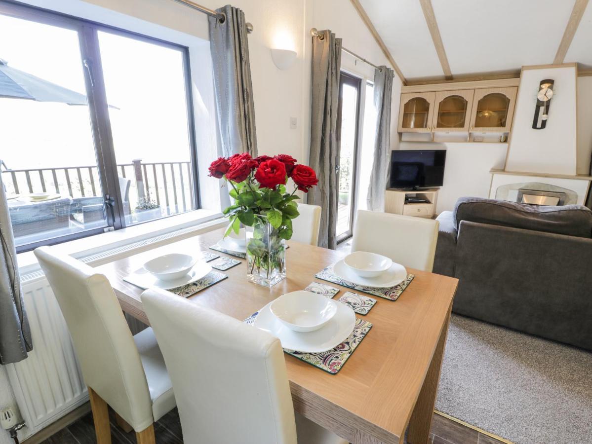 Springtime Lodge Llanddulas Dış mekan fotoğraf